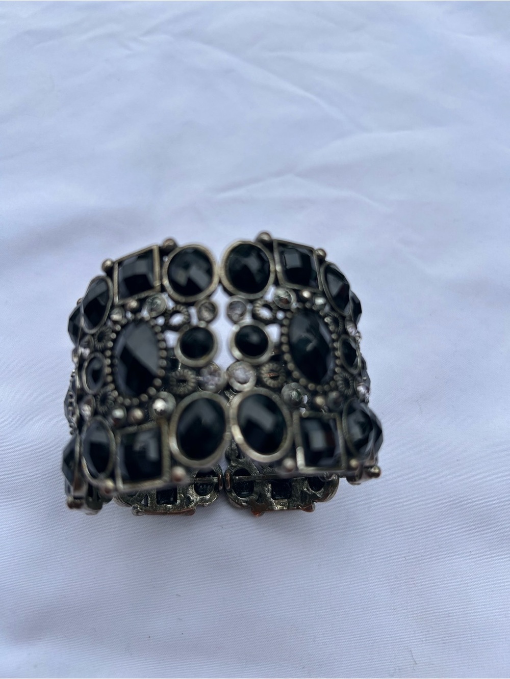 Vintage-Victoria Style Inspired Black Stone Stretch Bracelet